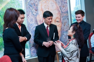 Minister Chan with Viscountess Anna Wang & guests